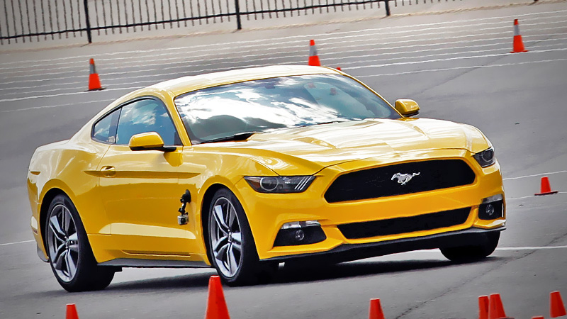 Illustration for article titled Performance Cars Ranked By Fuel Mileage